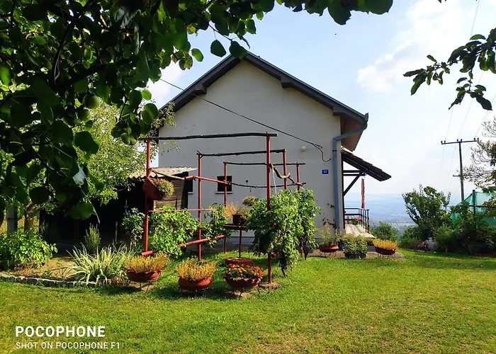 Harmonija - Jasenica Nyaraló